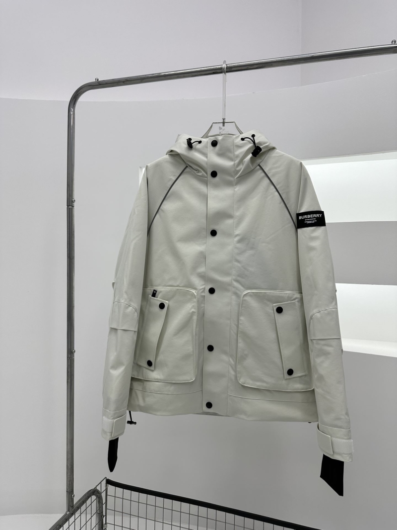 B**rry down coat